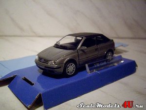 Масштабная модель автомобиля Volkswagen Golf Cabriolet фирмы Hongwell/Cararama 1:43.