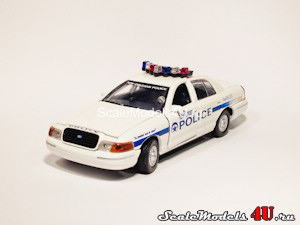 Scale model of Ford Crown Victoria New Orleans Police (1999) produced by Gearbox.
