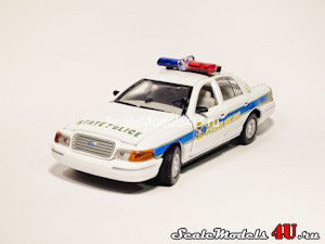 Scale model of Ford Crown Victoria Connecticut State police (2001) produced by Gearbox.