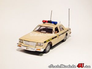 Масштабная модель автомобиля Chevrolet Caprice 1988 (Maryland State Police) фирмы White Rose Collectibles.