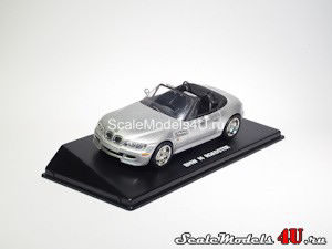 Scale model of BMW M Roadster (1996) produced by Maxi Car.