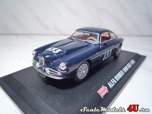 Scale model of Alfa Romeo 1900 SSZ №453 (1955) produced by Metro Diecast.
