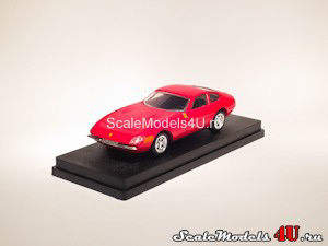Scale model of Ferrari 365 GTB/4 Daytona (1967) produced by Rio Models.