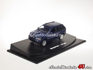Scale model of BMW X5 Dark Blue (2000) produced by Anson.