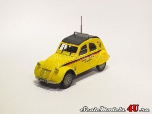 Scale model of Citroen 2CV AZL Assistance Commerciale (1957) produced by Norev.