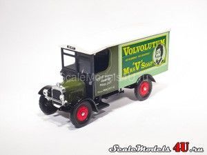Масштабная модель автомобиля Thornycroft Van "Volvolutum" (1929) фирмы Corgi.