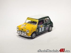 Масштабная модель автомобиля Mini Cooper #8 Mini World (Geoffrey Taylor) фирмы Hongwell/Cararama.