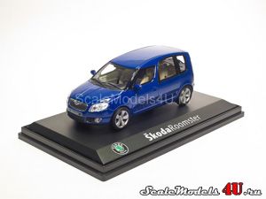 Scale model of Skoda Roomster Blue Dynamic (2006) produced by Abrex.