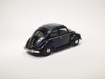 Volkswagen Beetle Deluxe sedan (1951)
