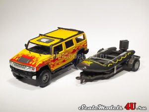 Scale model of Hummer H2 Fire Flames Boat Trailer produced by Hongwell/Cararama.