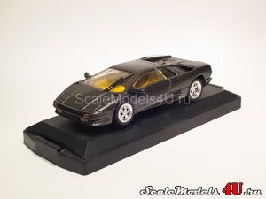 Scale model of Lamborghini Diablo Gray (1990) produced by Vitesse.
