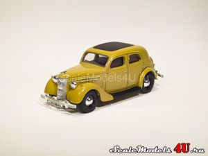 Scale model of Ford V8 Pilot Brown (1950) produced by Matchbox.