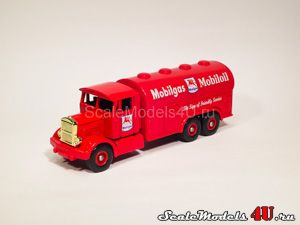 Scale model of Scammell Tanker - Mobil (1937) produced by Lledo.