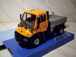 Mercedes-Benz U300 Unimog 