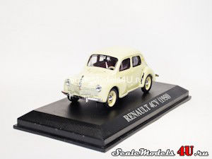 Масштабная модель автомобиля Renault 4CV (1950) фирмы Altaya (Ixo).