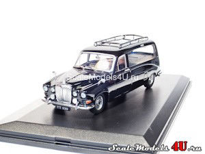 Scale model of Daimler DS420 Black Hearse by Thomas Startin (1969) produced by Oxford Diecast.