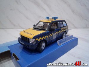 Масштабная модель автомобиля Range Rover 2003 (H 1:43.M 1:43.Coastguard) фирмы Hongwell/Cararama 1:43.