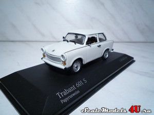 Масштабная модель автомобиля Trabant 601Sфирмы Minichamps.