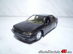 Масштабная модель автомобиля Peugeot 605 1989 фирмы Solido.
