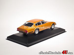 Voiture Miniature Monica 560 V8 - Collection