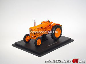 Масштабная модель трактора Vendeuvre Super GG70 (France 1956) фирмы Universal Hobbies.