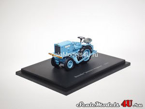 Масштабная модель трактора Bauche Pousse-Wagons (France 1957) фирмы Universal Hobbies.
