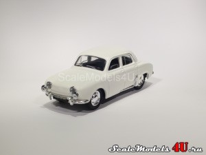 Scale model of Renault Dauphine White (1961) produced by Solido.