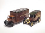Bedford O Series Van - Ford Model T Van (Whitbread Set)