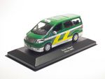 Toyota Alphard Taxi Tokyo (2005)