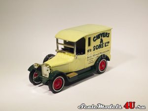 Масштабная модель автомобиля Talbot Van "Chivers & Sons" (1927) фирмы Matchbox.
