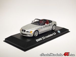 Масштабная модель автомобиля BMW Z3 Roadster 2.8 (1996) фирмы Minichamps.