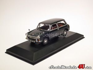 Scale model of Morris 1300 Estate - Connaught Green (1967) produced by Vanguards.