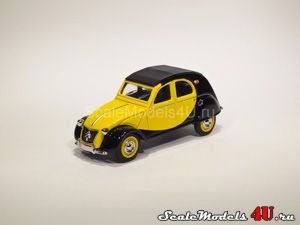 Scale model of Citroen 2CV Yellow (1957) produced by Matchbox.