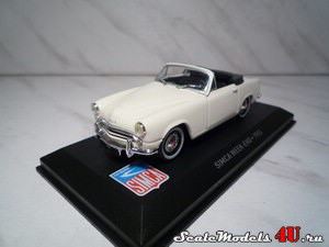 Масштабная модель автомобиля Simca Week-End (1955) фирмы Altaya (Ixo).